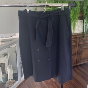 A line navy blue skirt